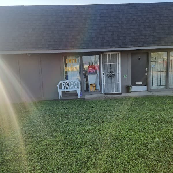 Cute & Cuddly Grooming image 2