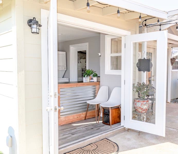 Tiny Tails Grooming Salon image 5