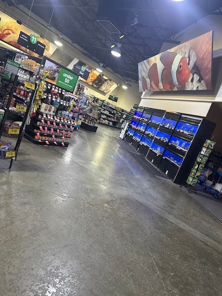 Pet Supplies Plus Woodland image 5