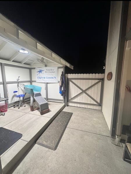 Clip-N & Groom-N image 2