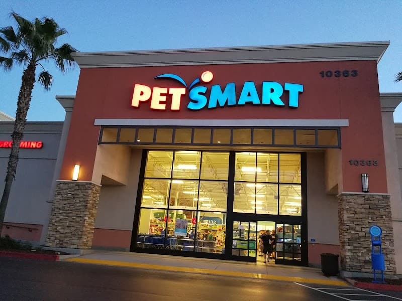 PetSmart Grooming image 1